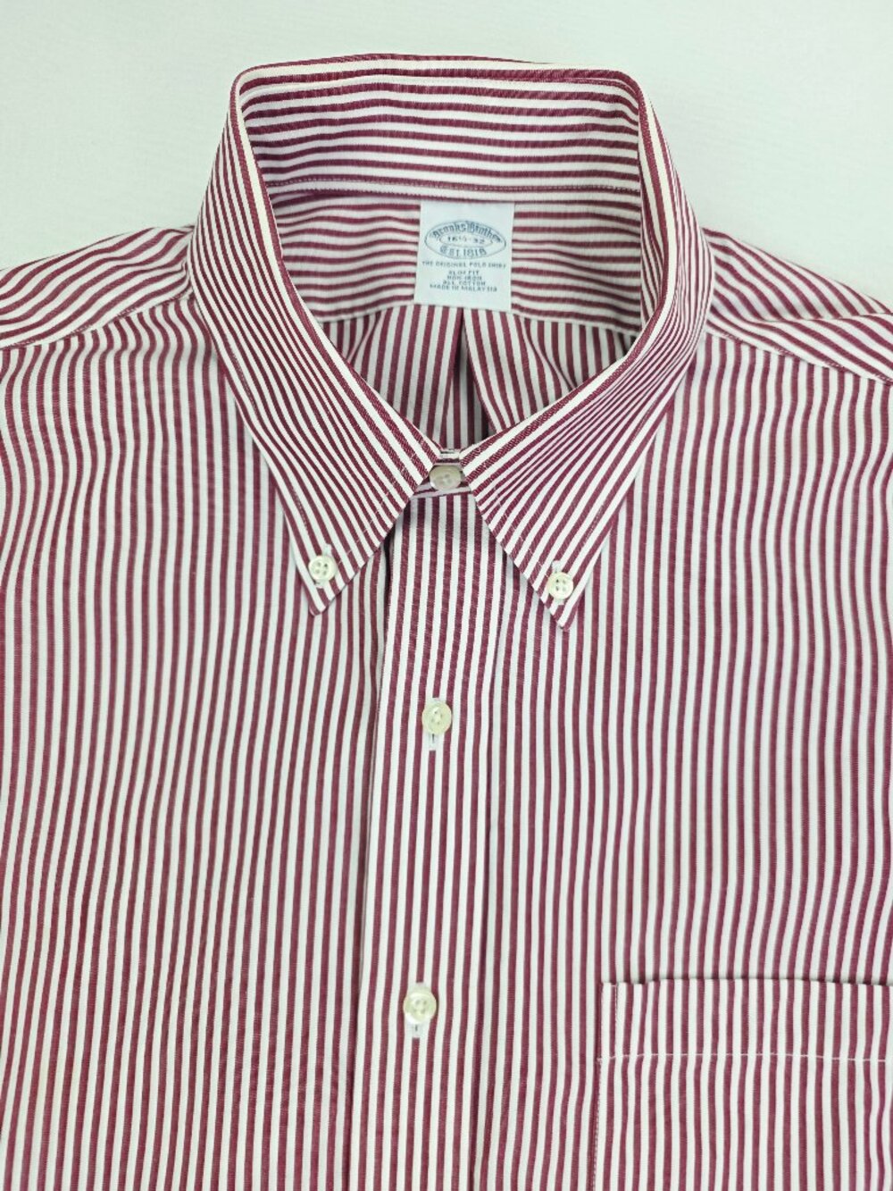 Brooks Brothers Slim Fit Non Iron All Cotton Red White Stripe Mens Size 16.5-32